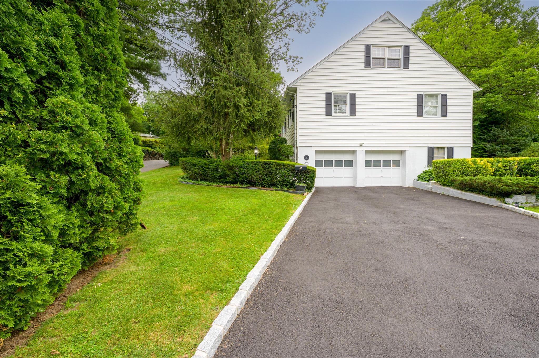 9 Martin Road, Yonkers, NY 10701