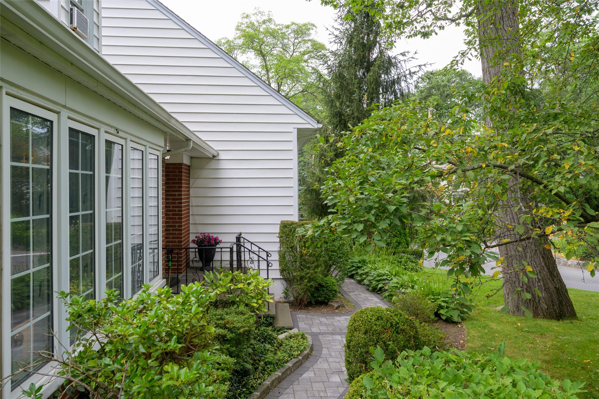 9 Martin Road, Yonkers, NY 10701