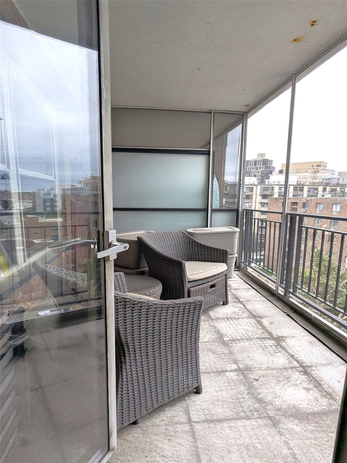 63-33 98 Place # 7C, Rego Park, NY 11374