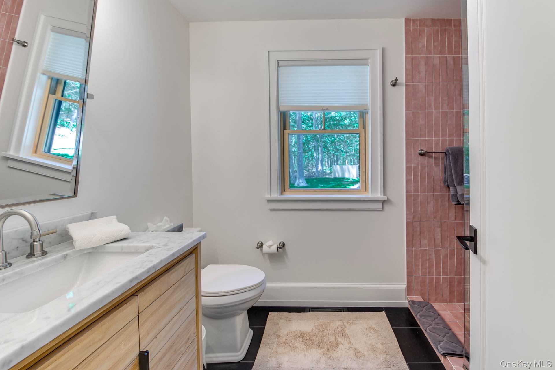 9 Longboat Lane, East Hampton, NY 11937