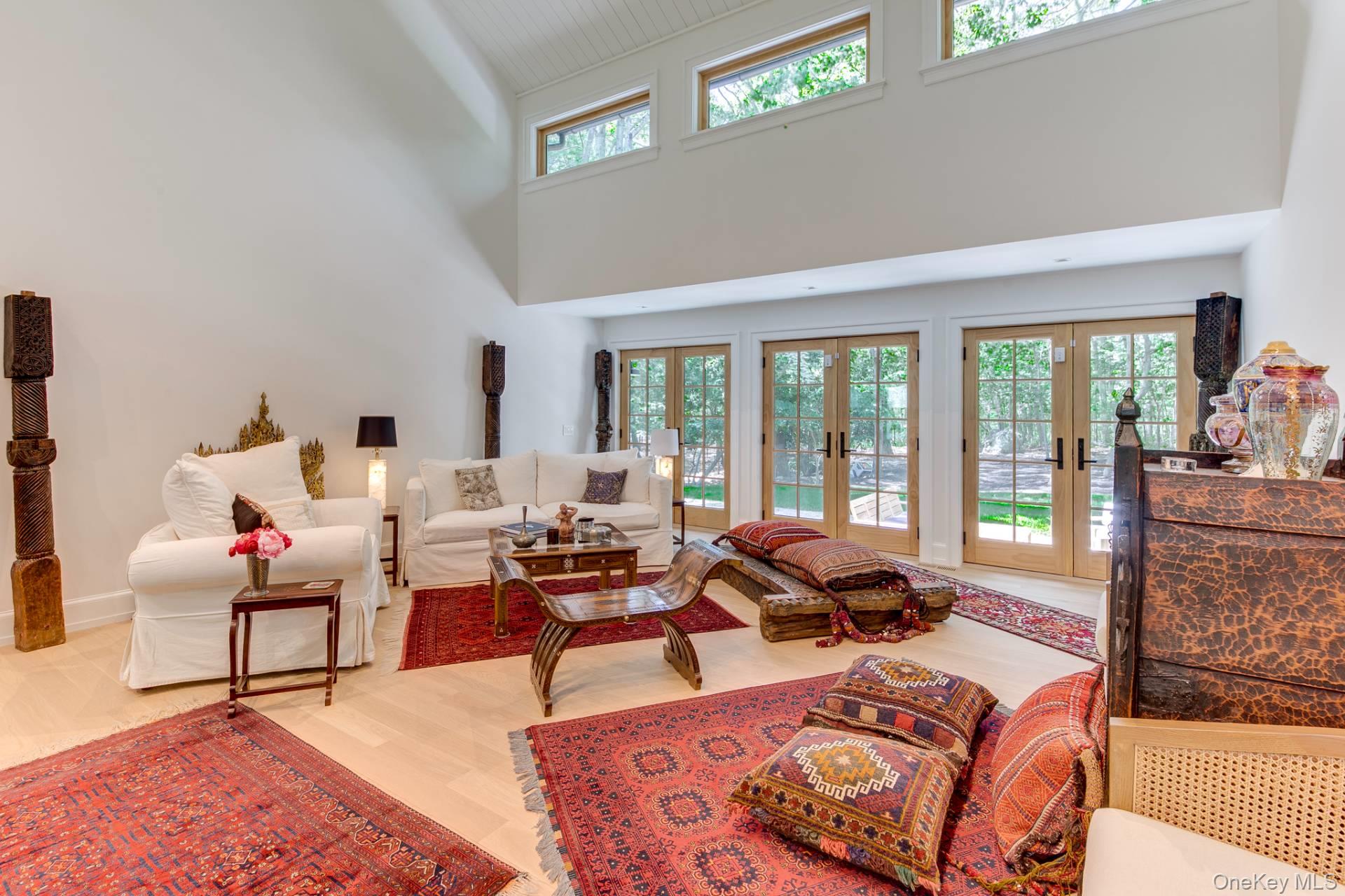 9 Longboat Lane, East Hampton, NY 11937