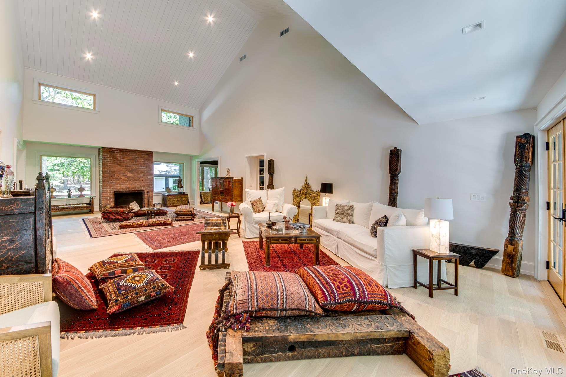 9 Longboat Lane, East Hampton, NY 11937