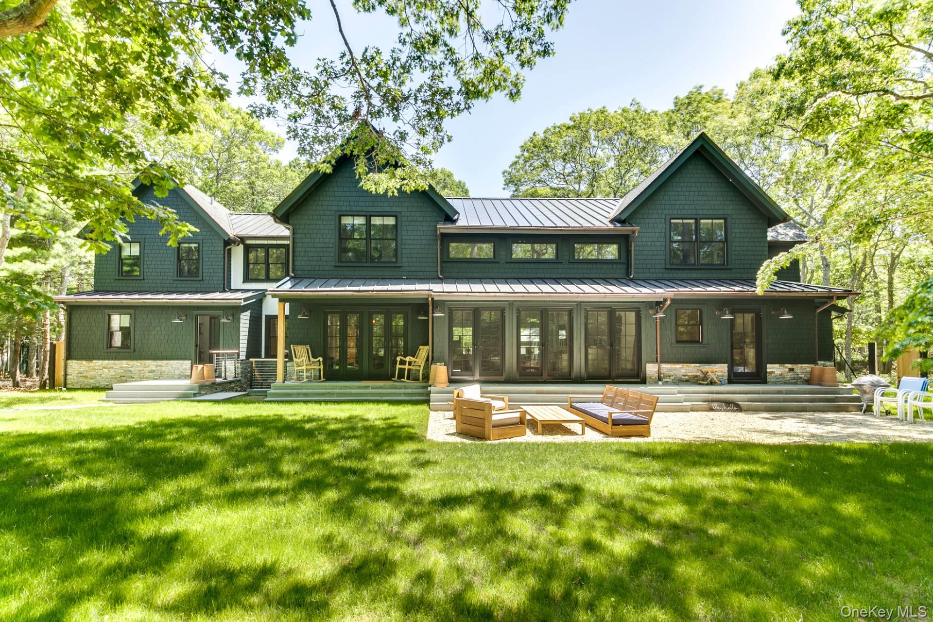 9 Longboat Lane, East Hampton, NY 11937