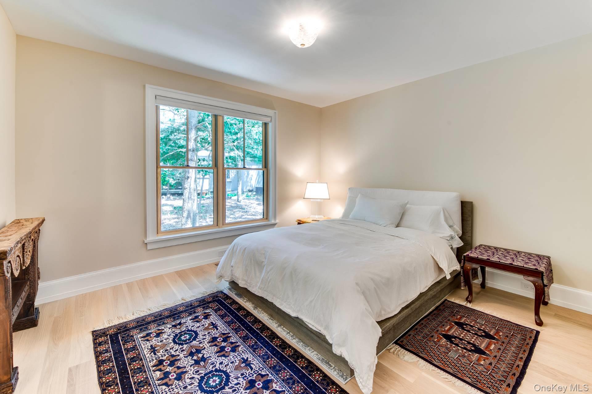 9 Longboat Lane, East Hampton, NY 11937