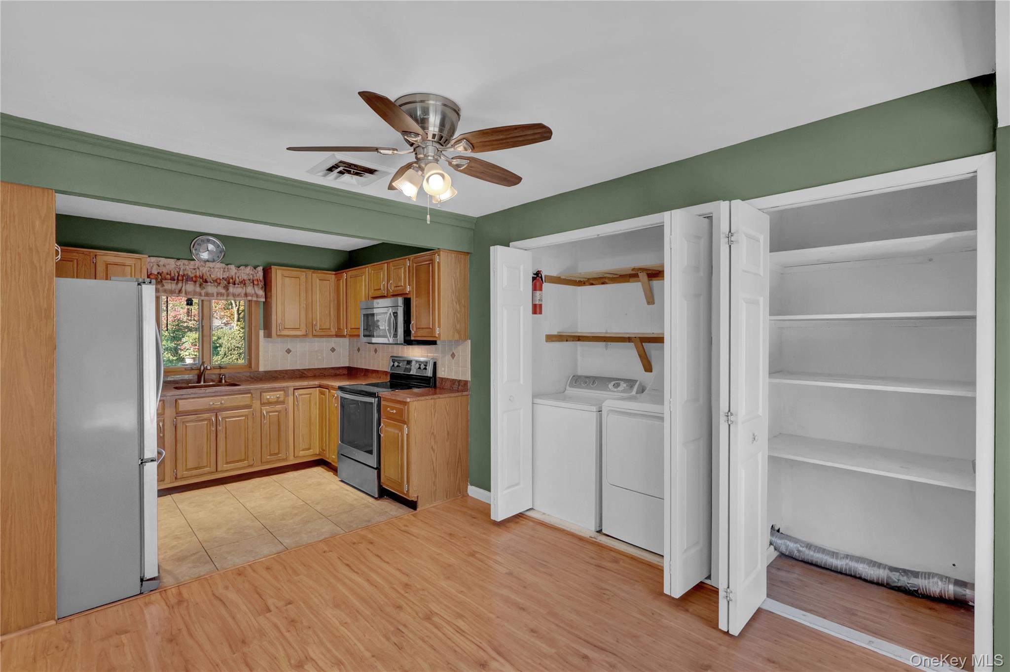 39 Pembrook Drive, Stony Brook, NY 11790