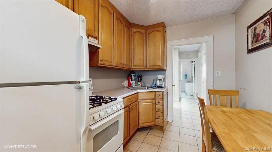 77-52 76th Street, Glendale, NY 11385