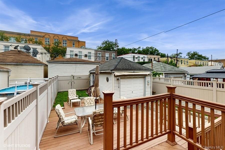 77-52 76th Street, Glendale, NY 11385