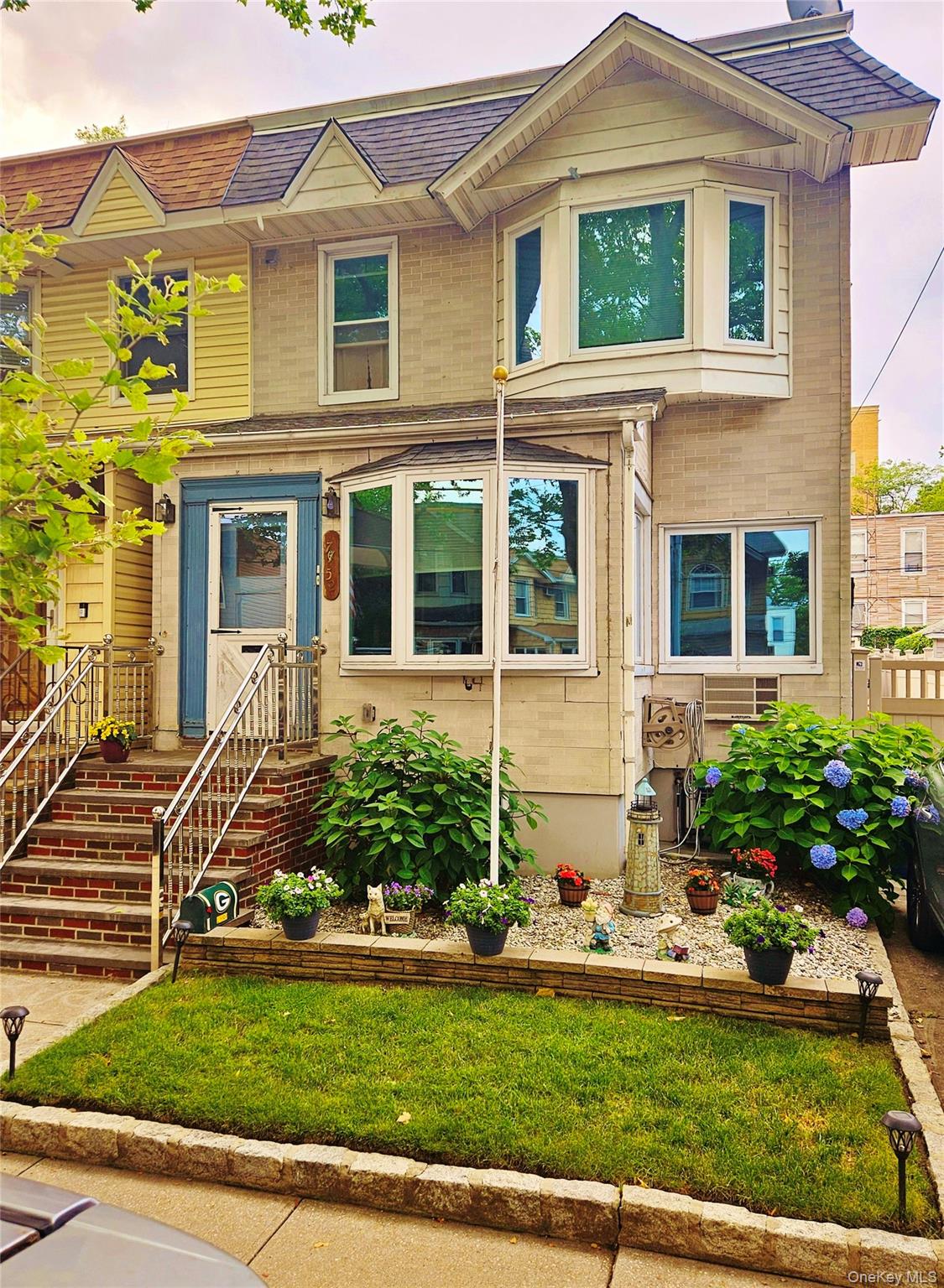 77-52 76th Street, Glendale, NY 11385