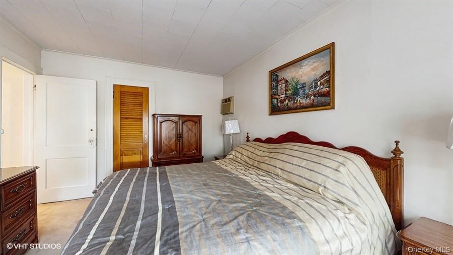 77-52 76th Street, Glendale, NY 11385