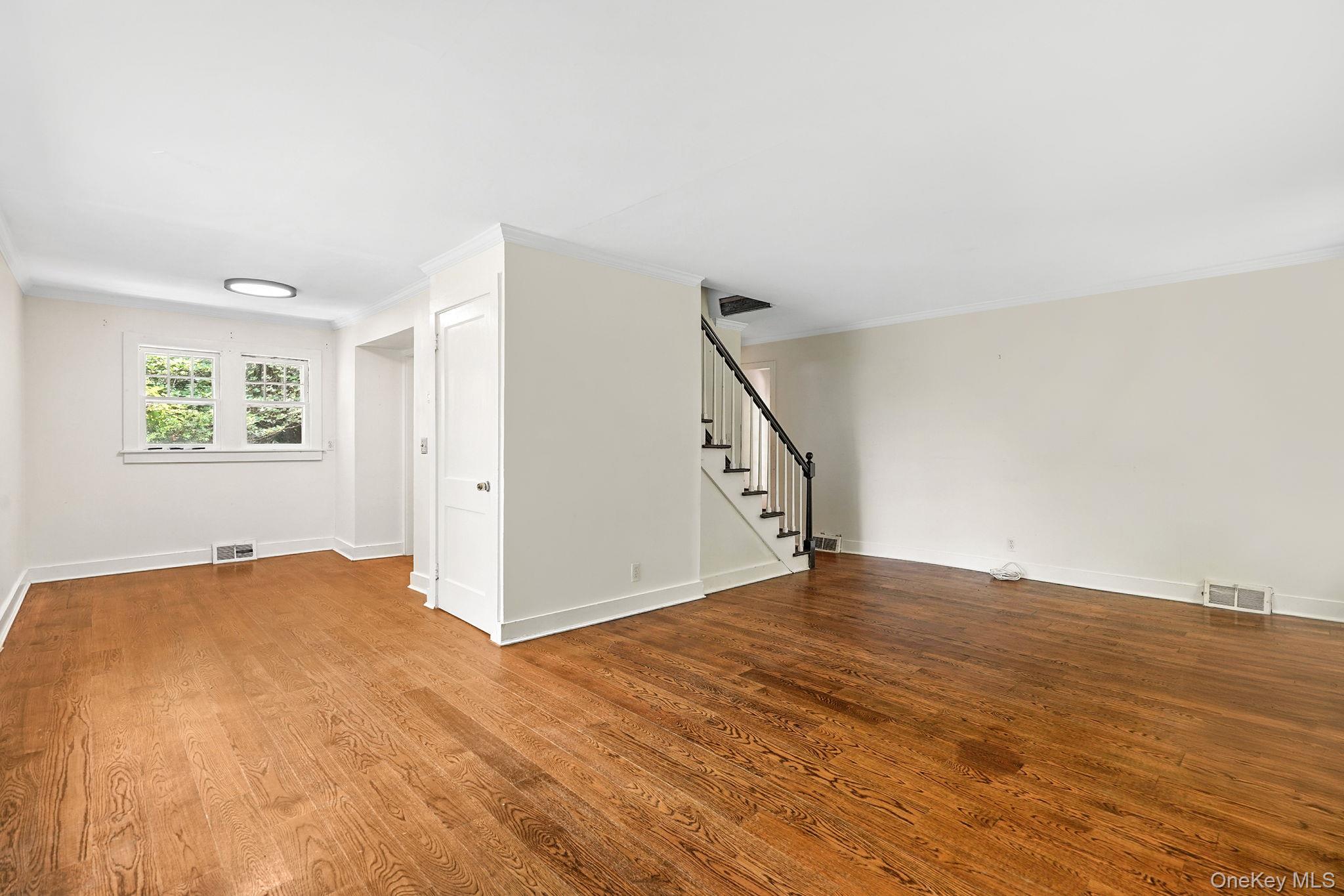 16 Overlook Way, Purdys, NY 10578