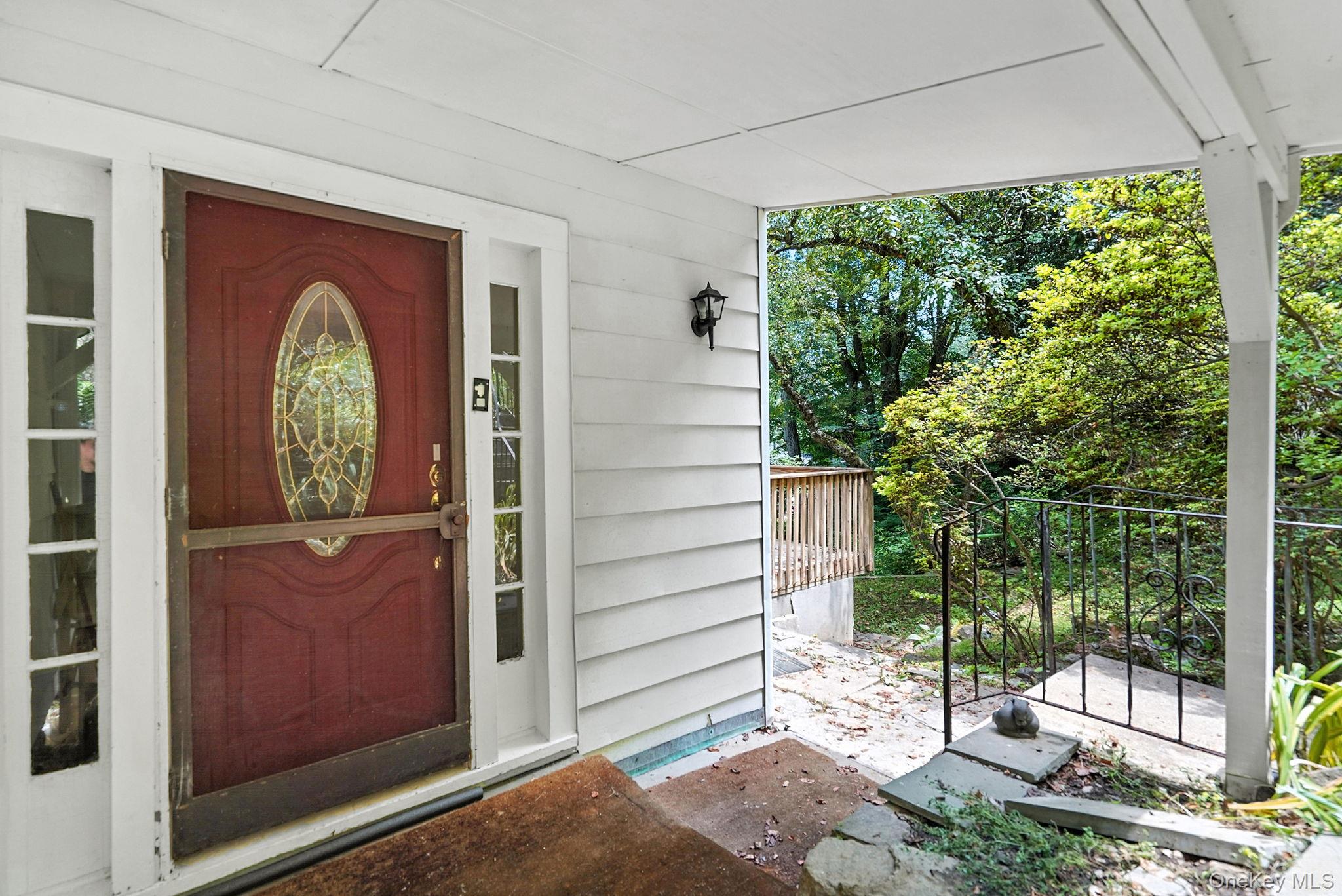 16 Overlook Way, Purdys, NY 10578