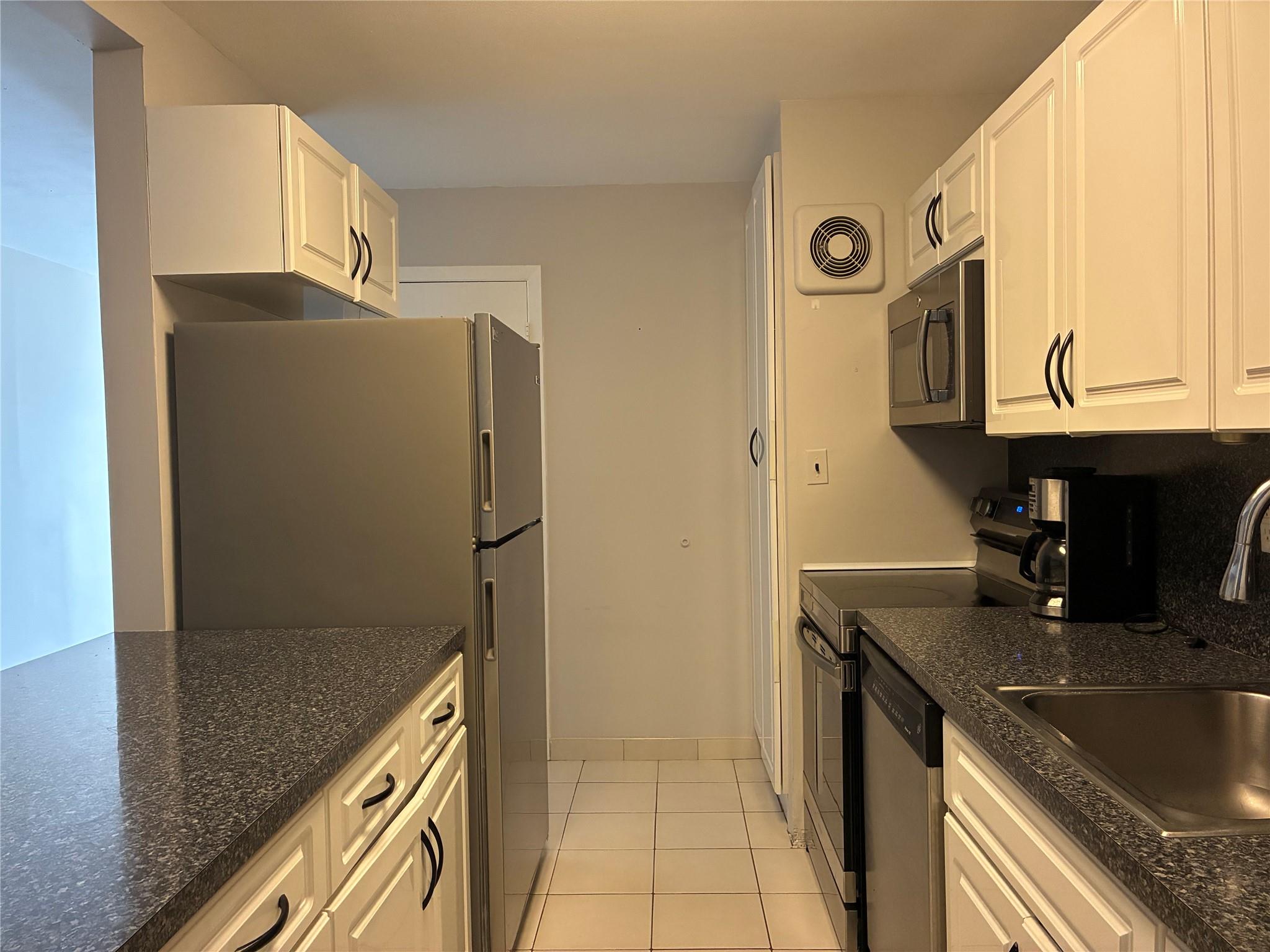 2355 Pershing Boulevard # 707, Baldwin, NY 11510