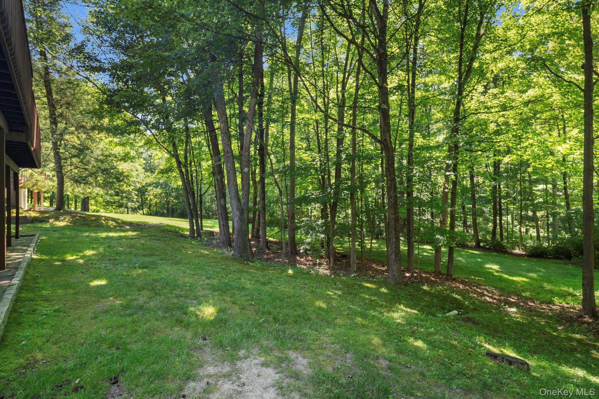 25 Wells Lane, Mount Kisco, NY 10549