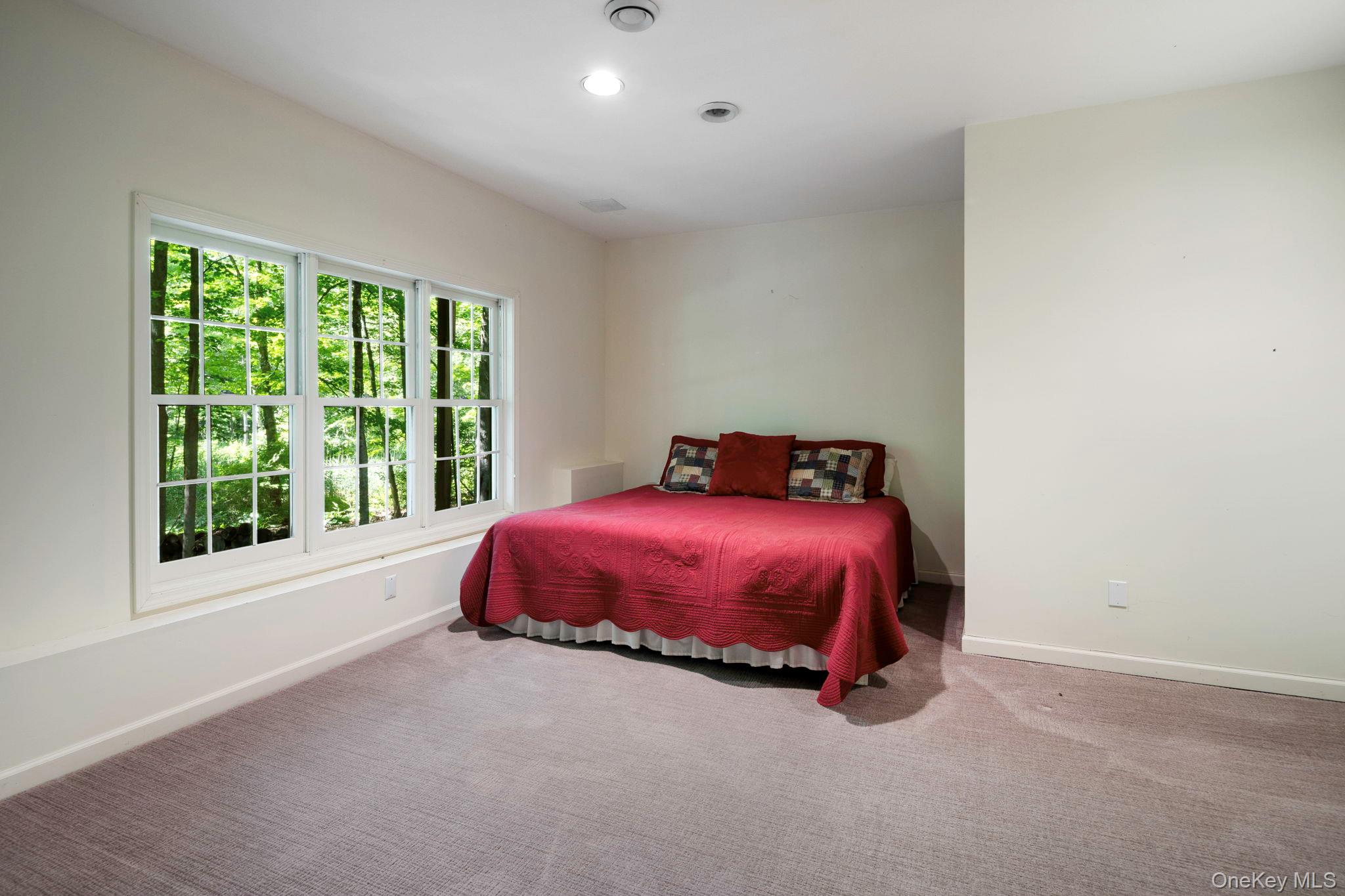 25 Wells Lane, Mount Kisco, NY 10549