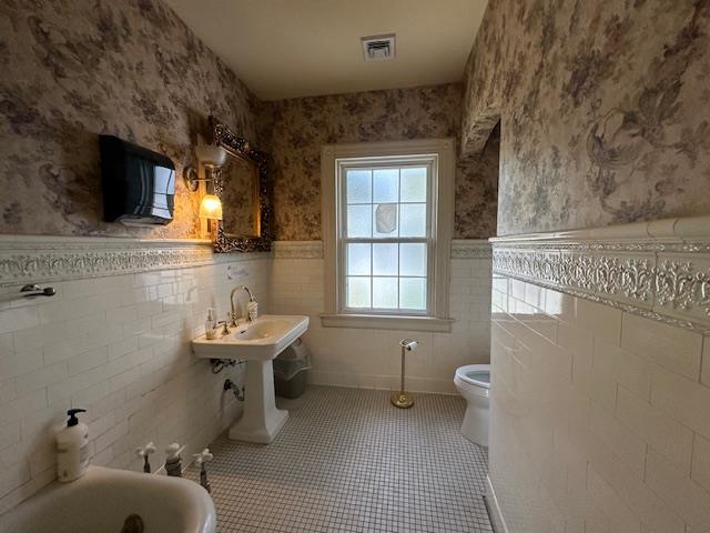 27 W Neck Road # 2nd Fl - Suite 100, Huntington, NY 11743