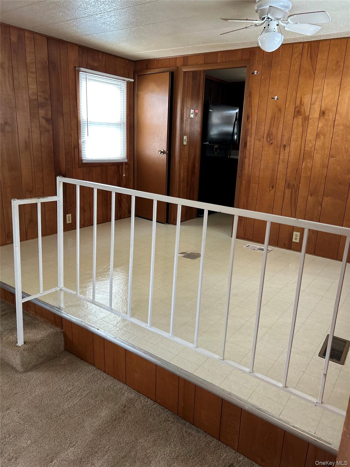 1964 River Rd # 37, Calverton, NY 11933