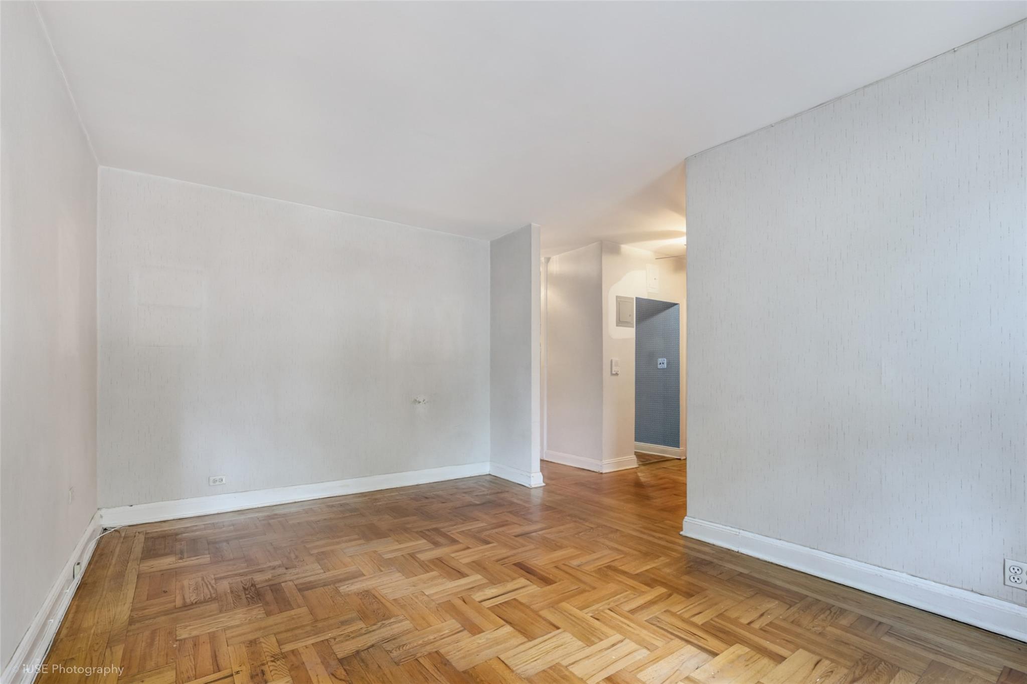 48-17 42 Street # 2C, Sunnyside, NY 11104