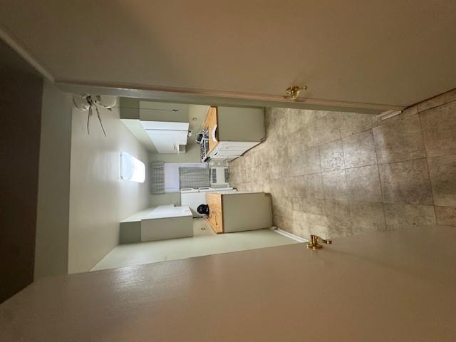 221 McDonald Ave Avenue # 1G, Brooklyn, NY 11218