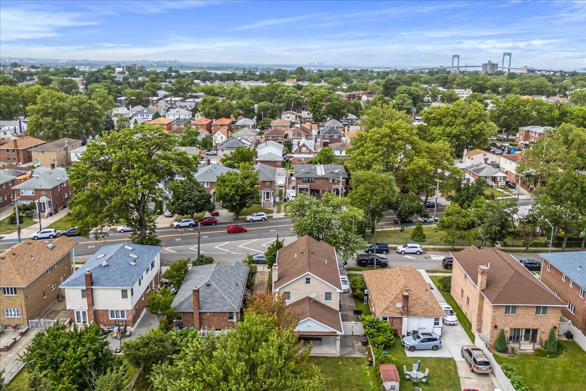 154-46 22nd Avenue, Whitestone, NY 11357