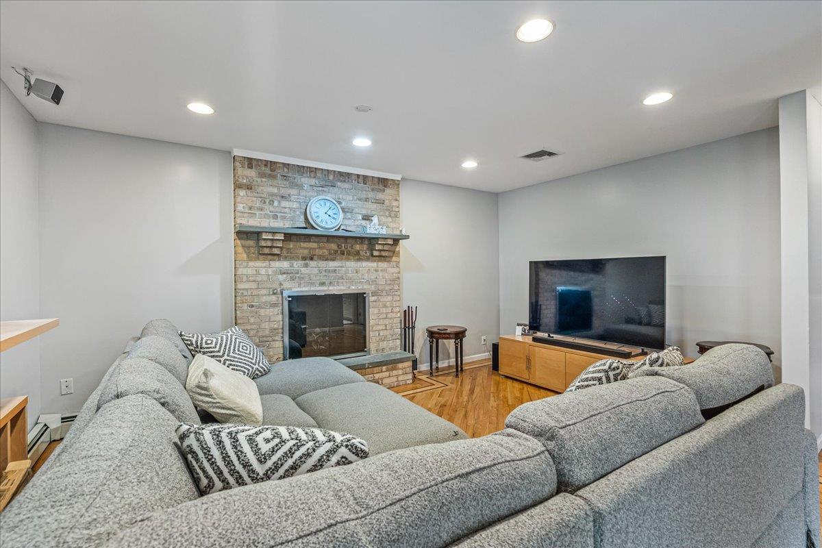 154-46 22nd Avenue, Whitestone, NY 11357