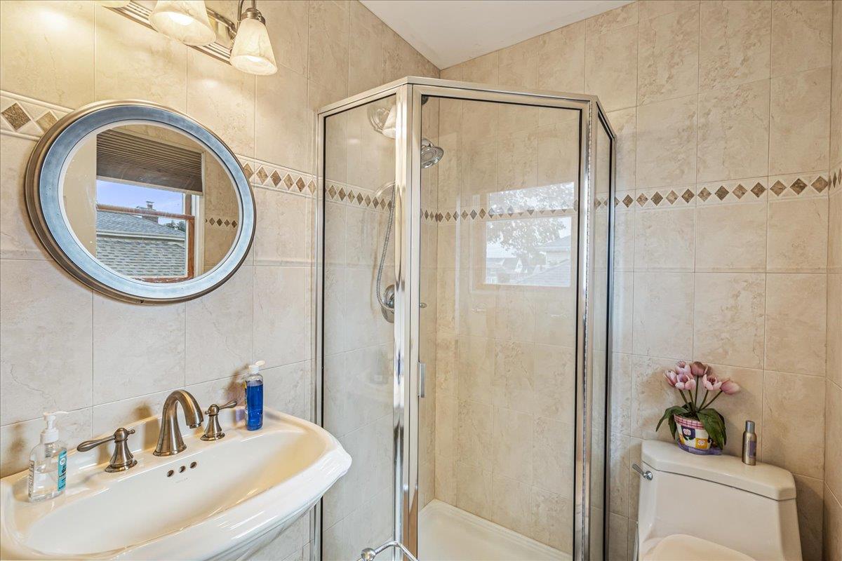 154-46 22nd Avenue, Whitestone, NY 11357