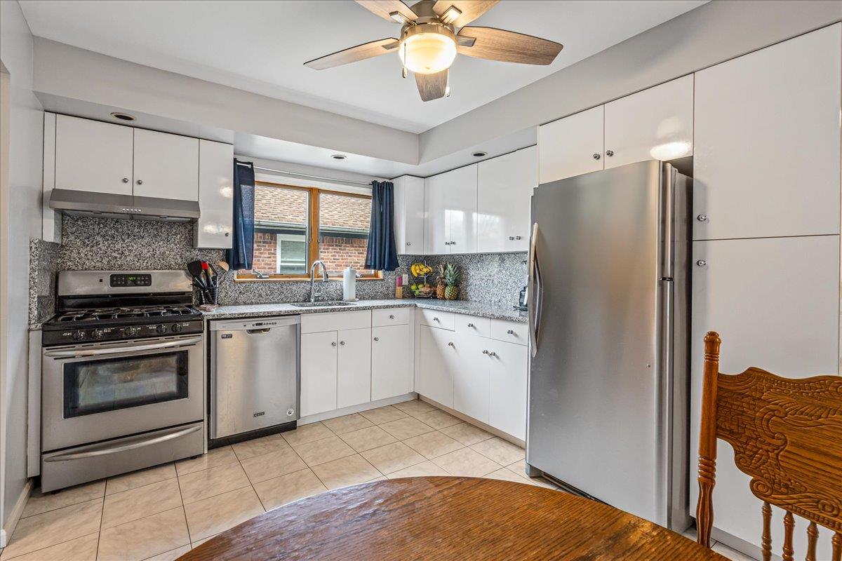 154-46 22nd Avenue, Whitestone, NY 11357