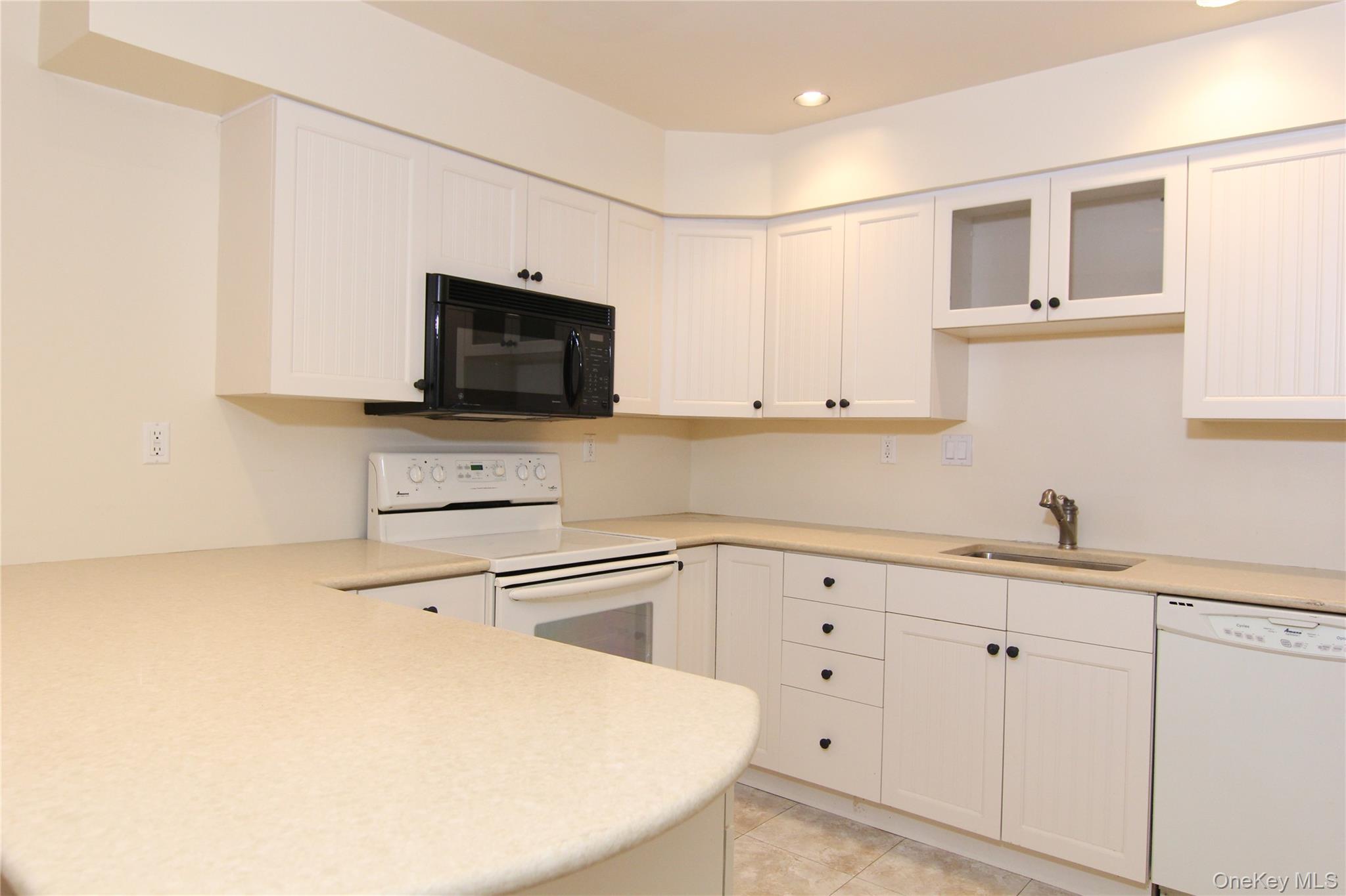 221 Locust Lane, Irvington, NY 10533