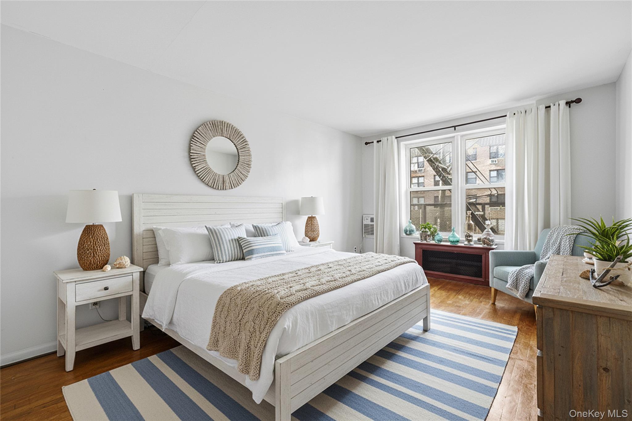 6 Birchwood Court # 3H, Mineola, NY 11501