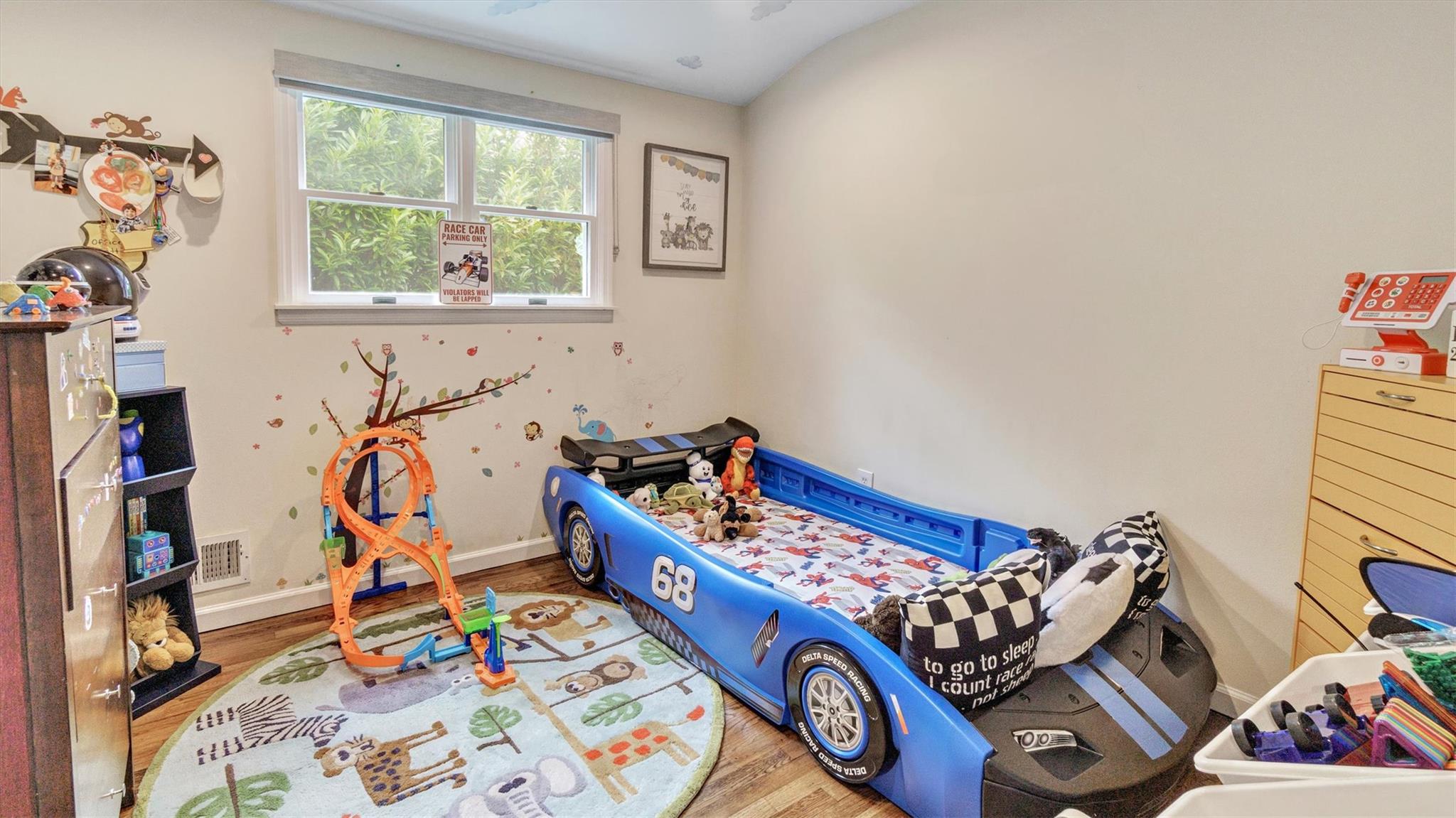 22 Coles Place, Northport, NY 11768