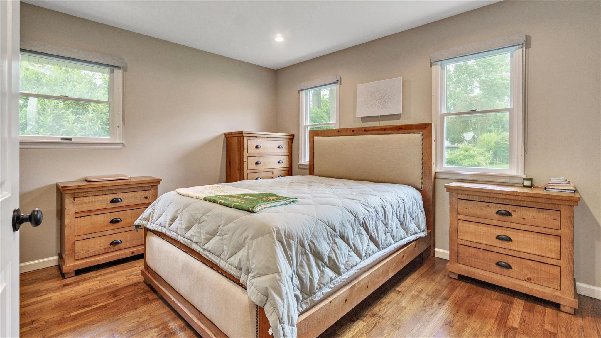 22 Coles Place, Northport, NY 11768