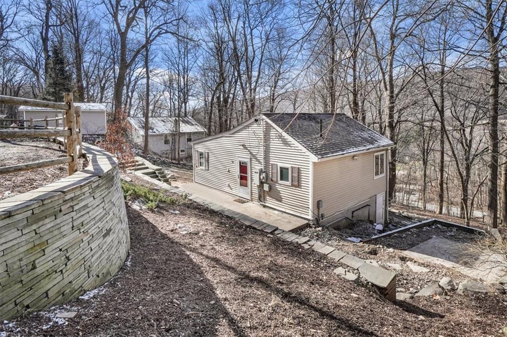 31 Paradise Hill, Highland Mills, NY 12518