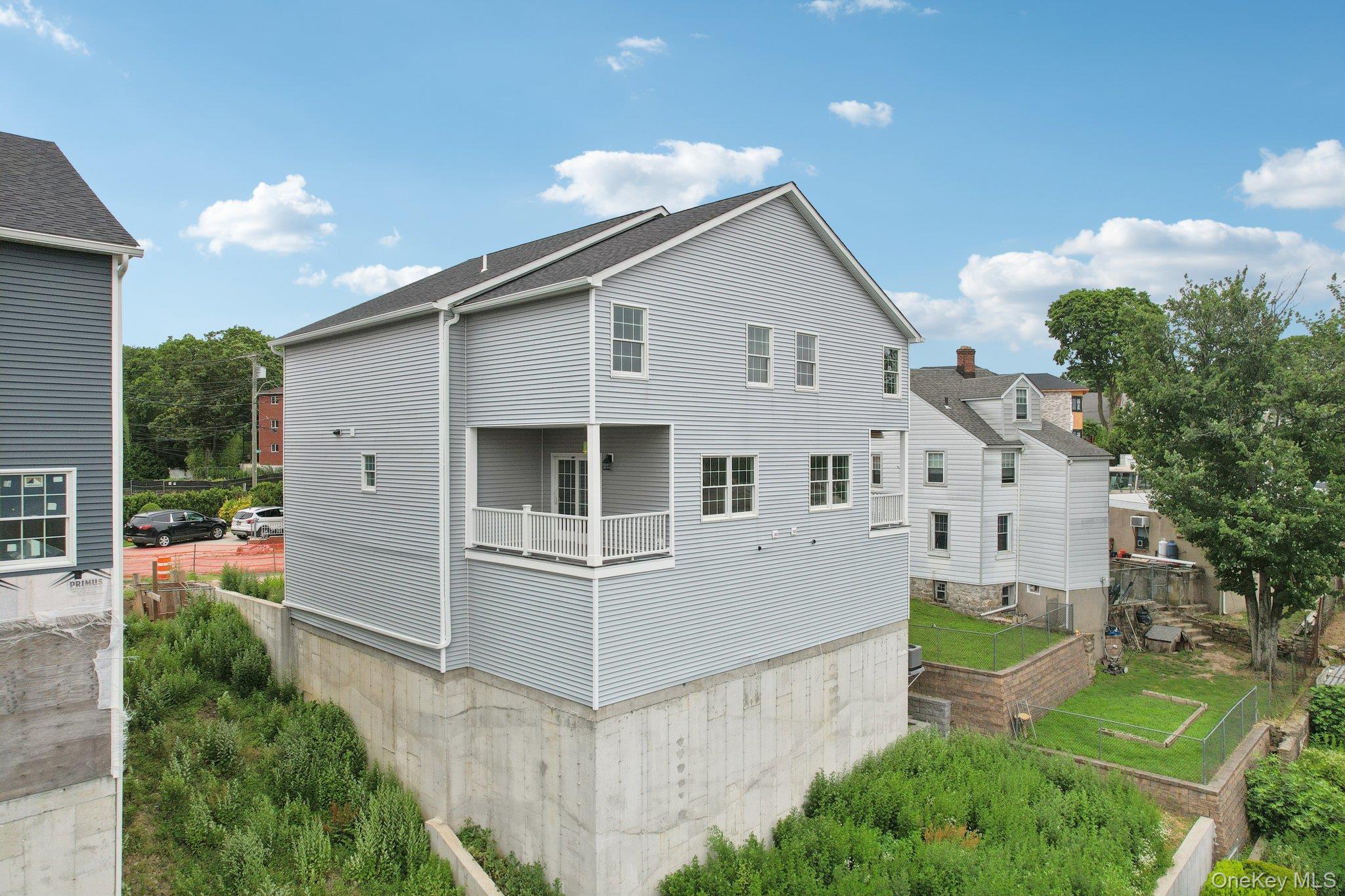 90 University Avenue, Yonkers, NY 10704