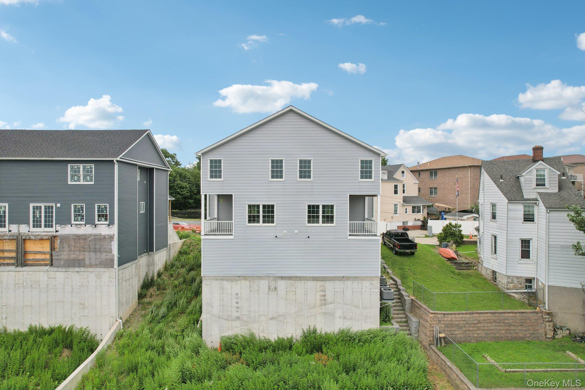 90 University Avenue, Yonkers, NY 10704