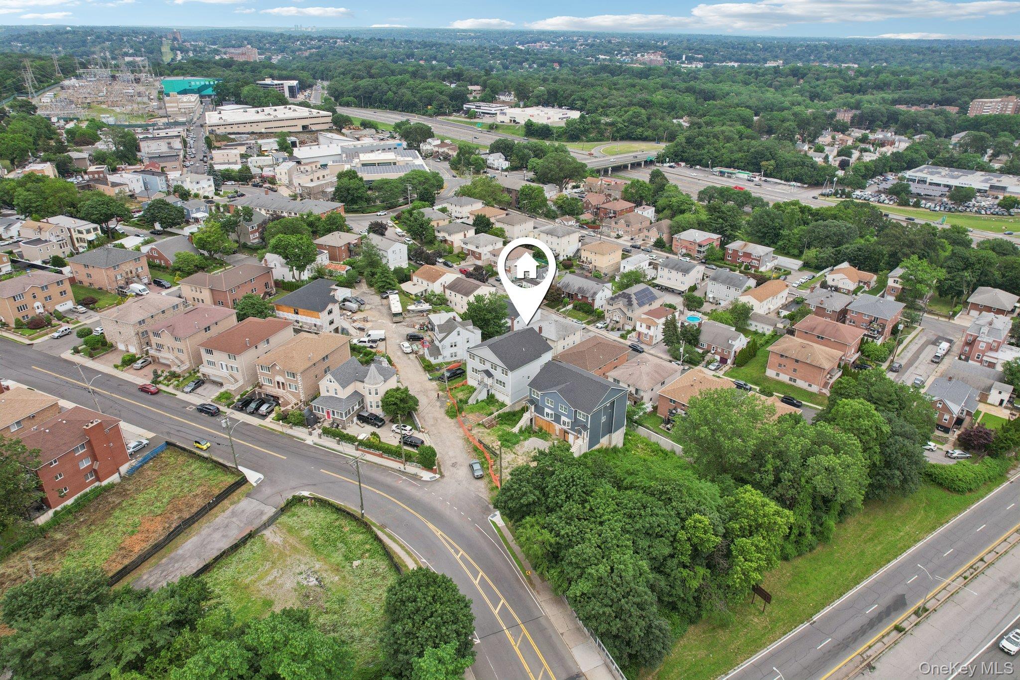 90 University Avenue, Yonkers, NY 10704