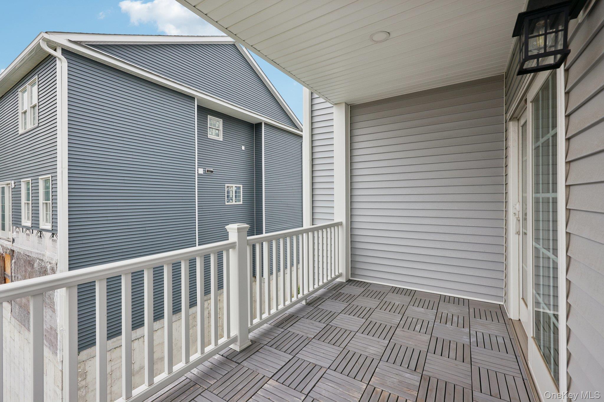 90 University Avenue, Yonkers, NY 10704