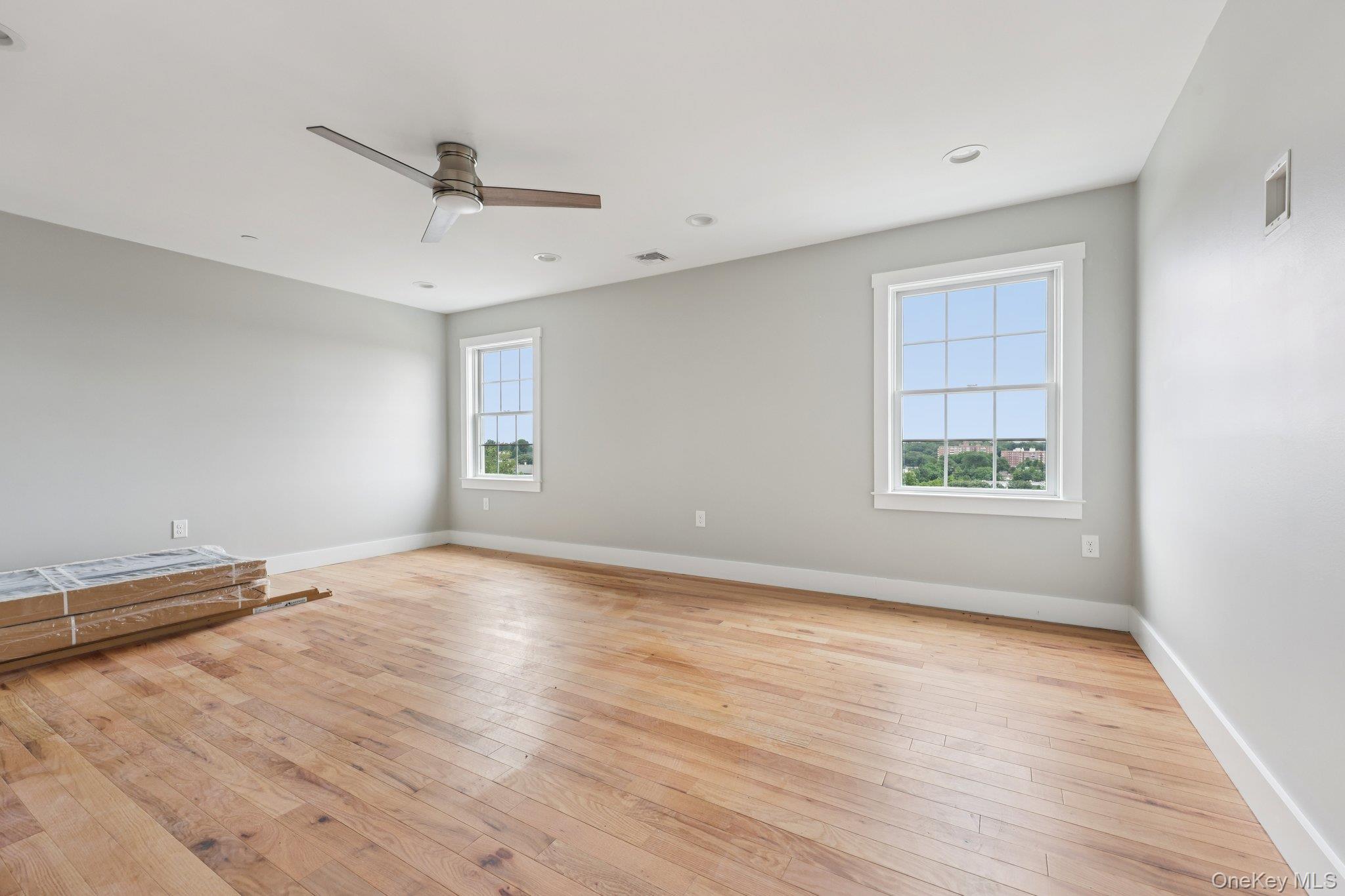 90 University Avenue, Yonkers, NY 10704