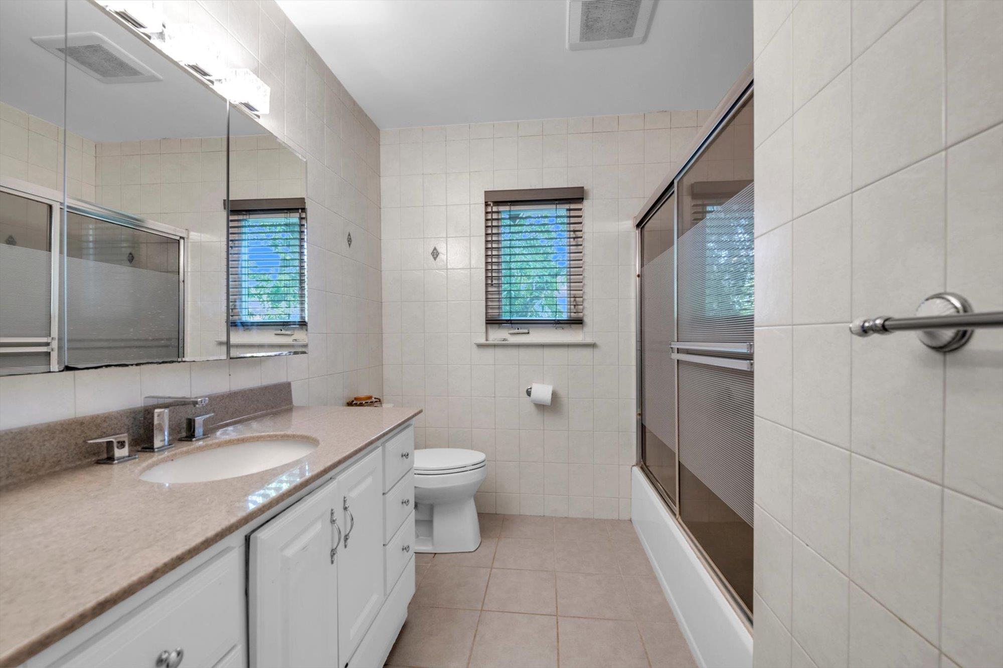 38 Orange Drive, Jericho, NY 11753