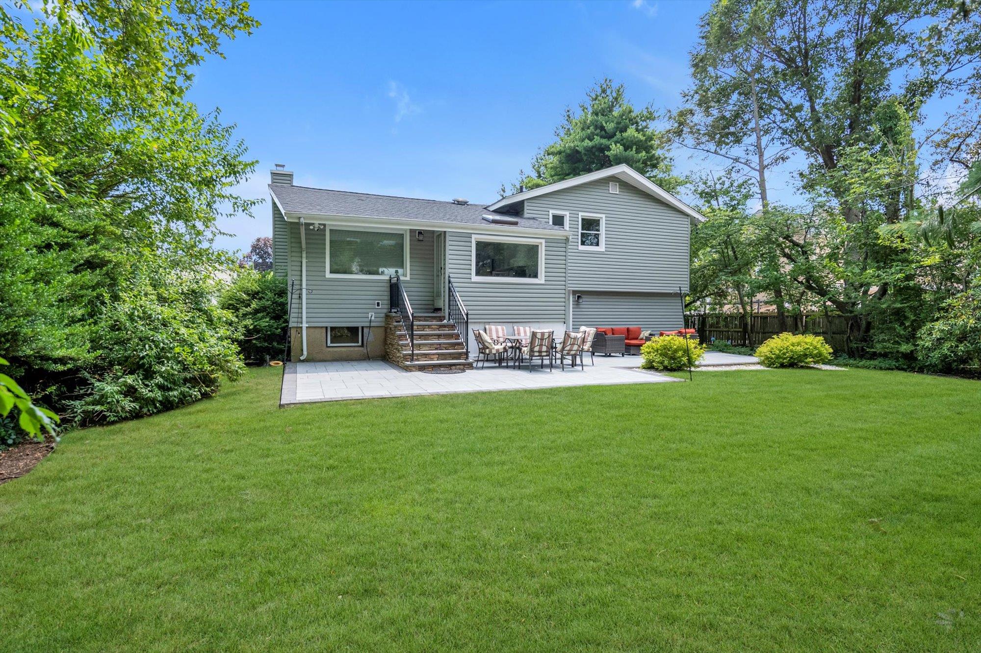 38 Orange Drive, Jericho, NY 11753
