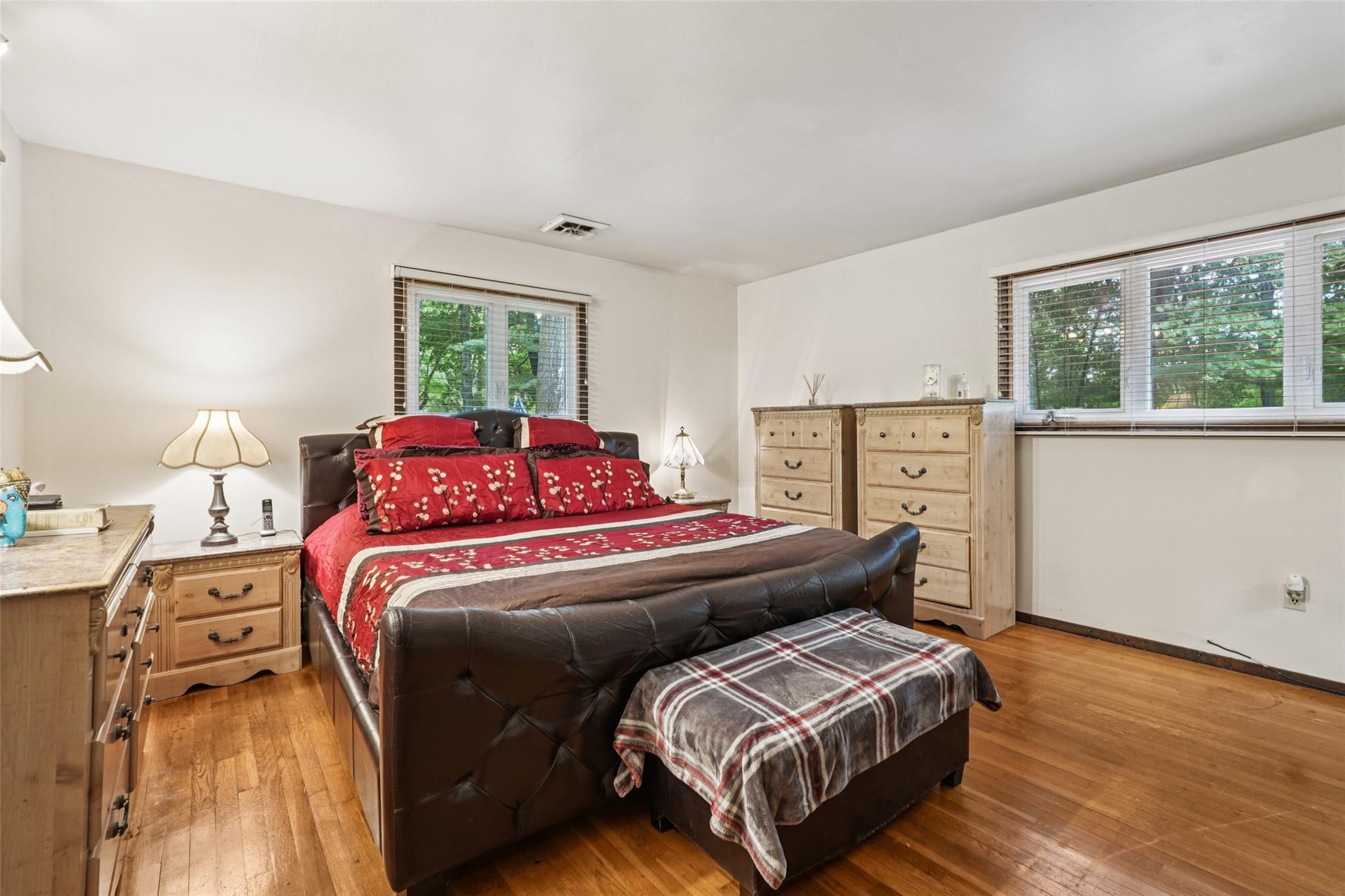 11 Lancaster Lane, Monsey, NY 10952