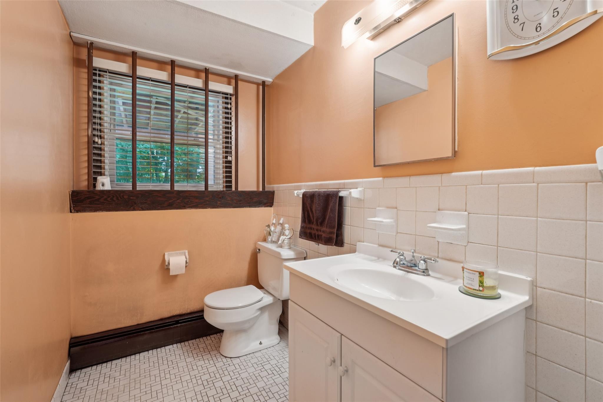 11 Lancaster Lane, Monsey, NY 10952