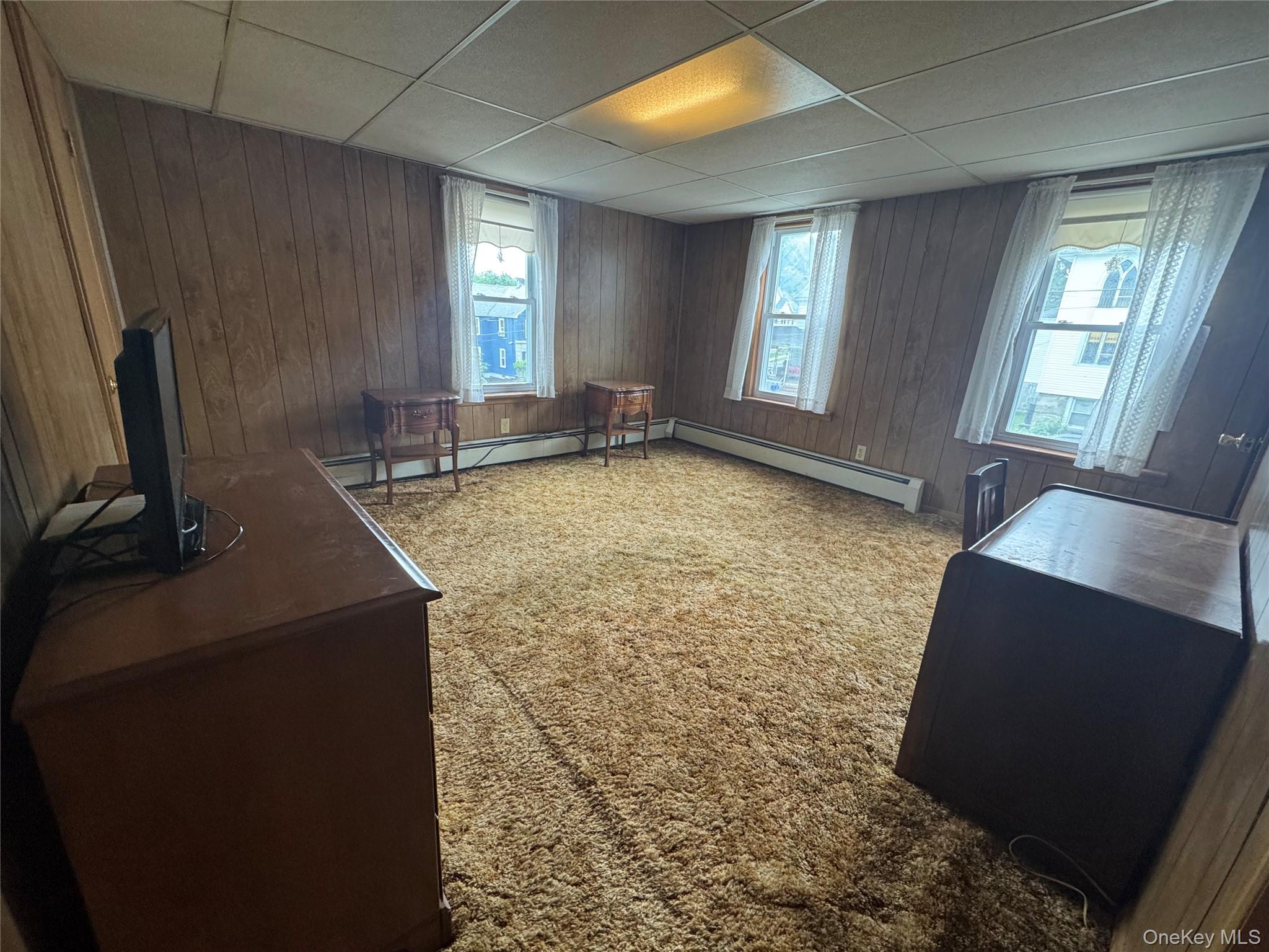 33 Bank Street, Walden, NY 12586