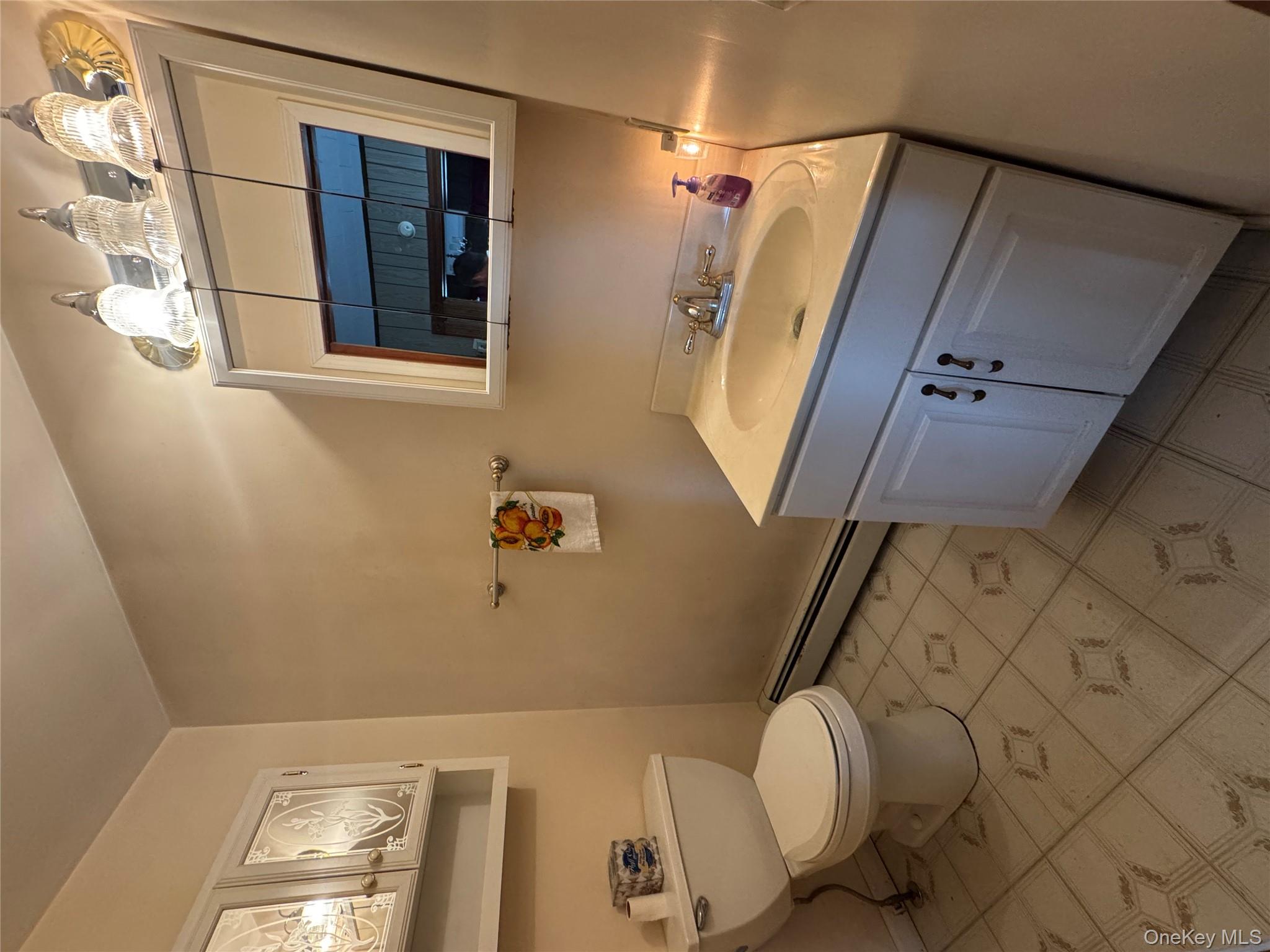 33 Bank Street, Walden, NY 12586