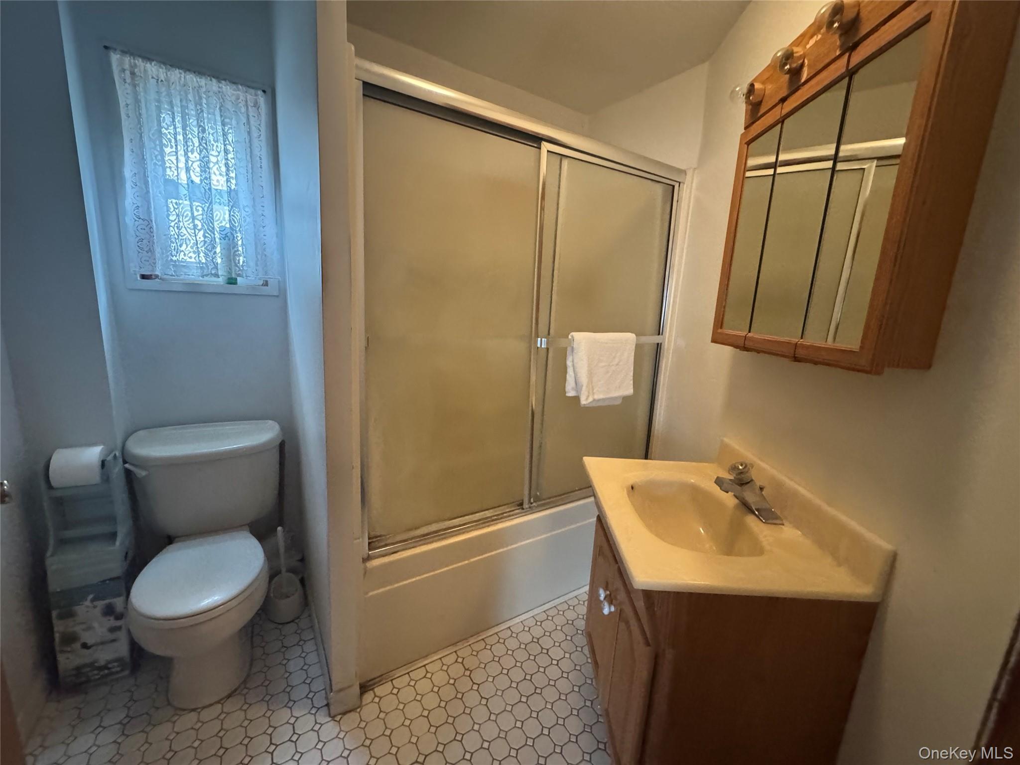 33 Bank Street, Walden, NY 12586