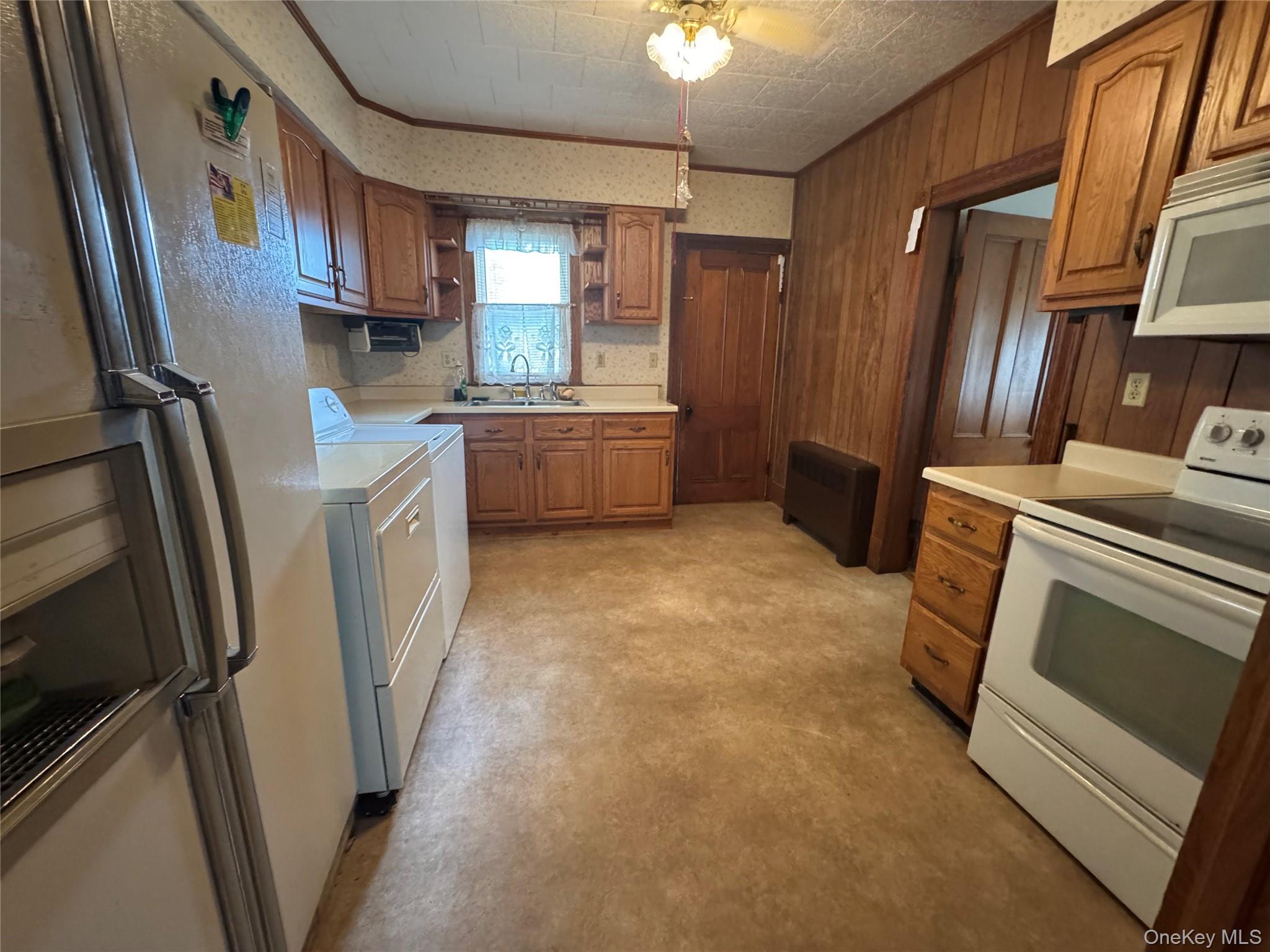 33 Bank Street, Walden, NY 12586