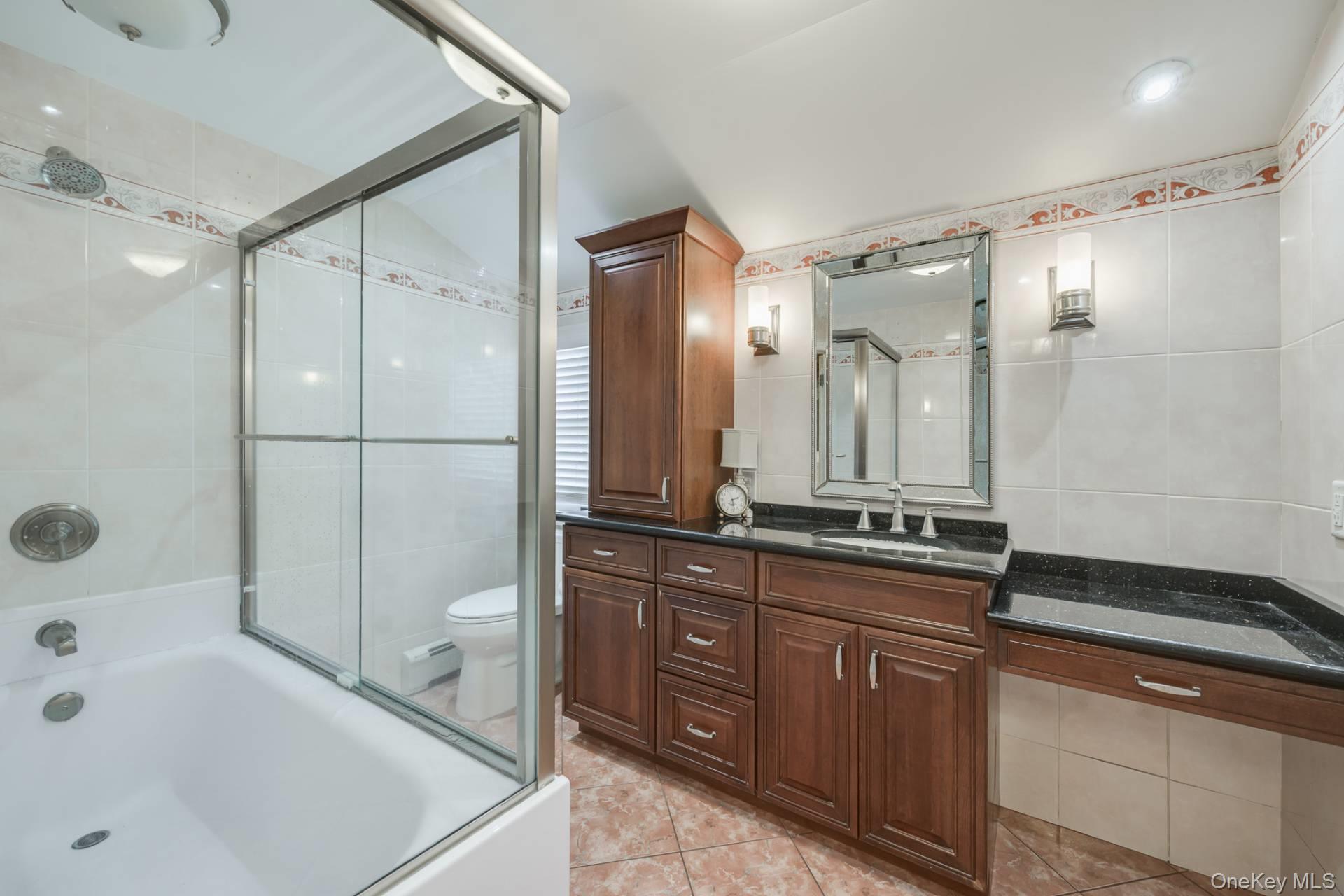 11 Harbor Road, Hampton Bays, NY 11946