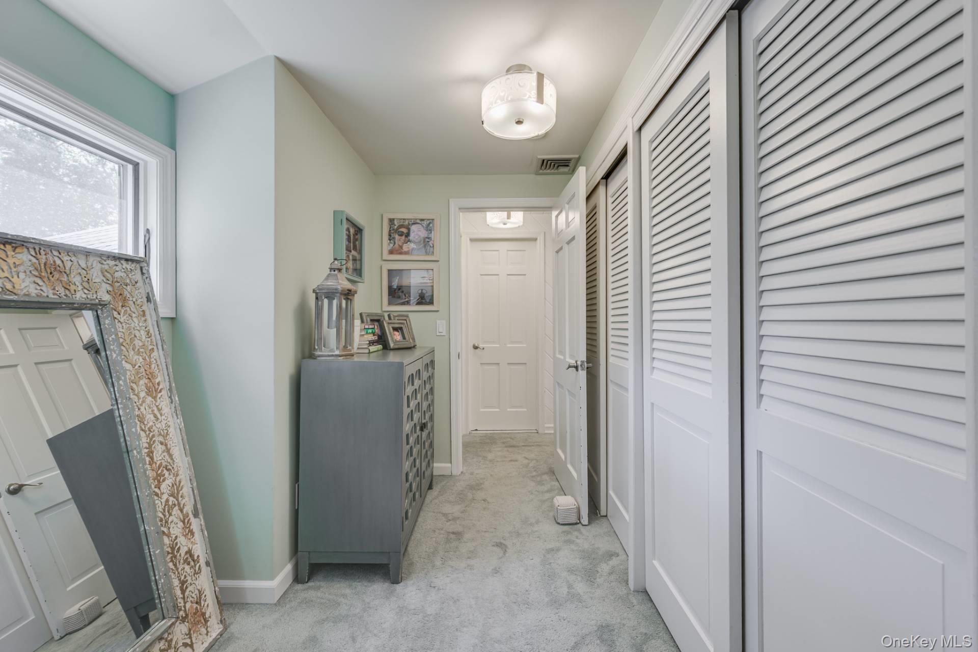 11 Harbor Road, Hampton Bays, NY 11946