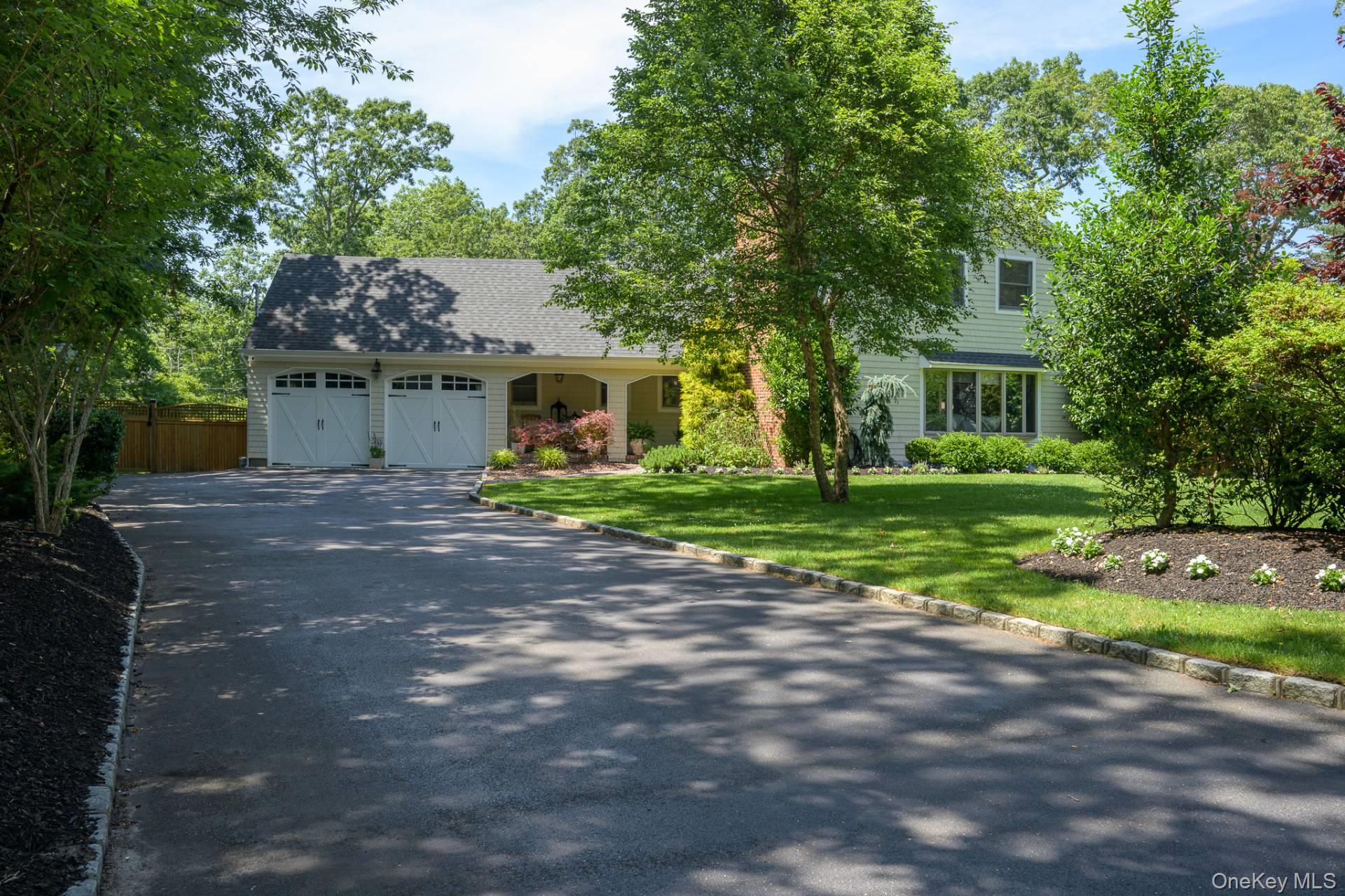 11 Harbor Road, Hampton Bays, NY 11946