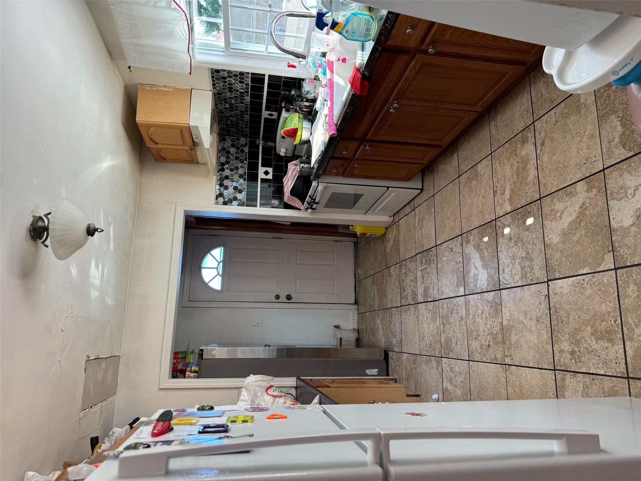 101 Harris Avenue, Freeport, NY 11520