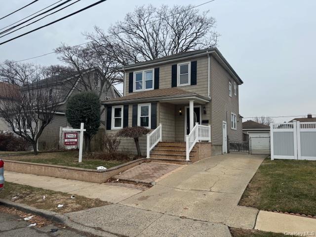101 Harris Avenue, Freeport, NY 11520
