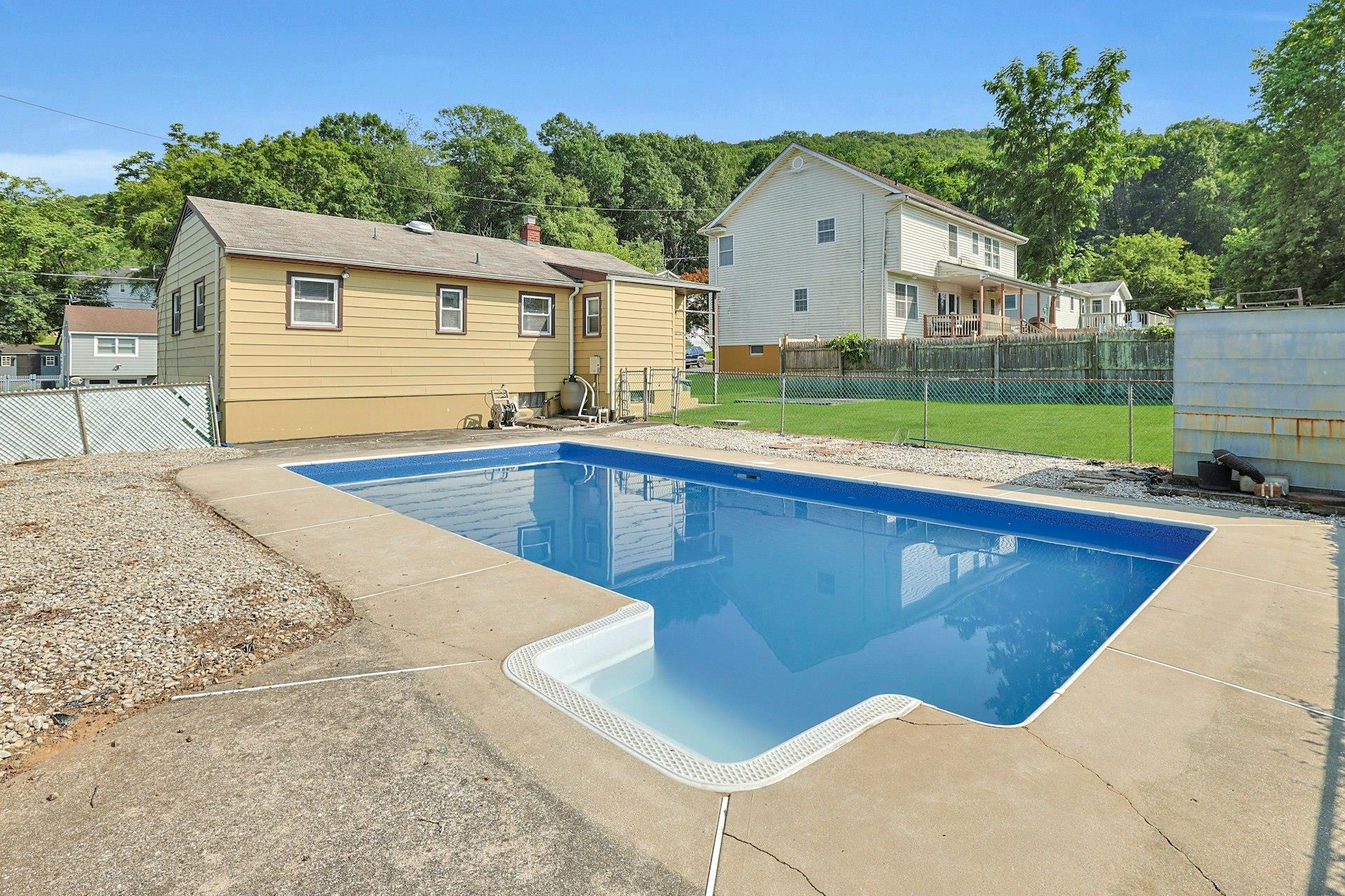 12 Malone Avenue, Garnerville, NY 10923